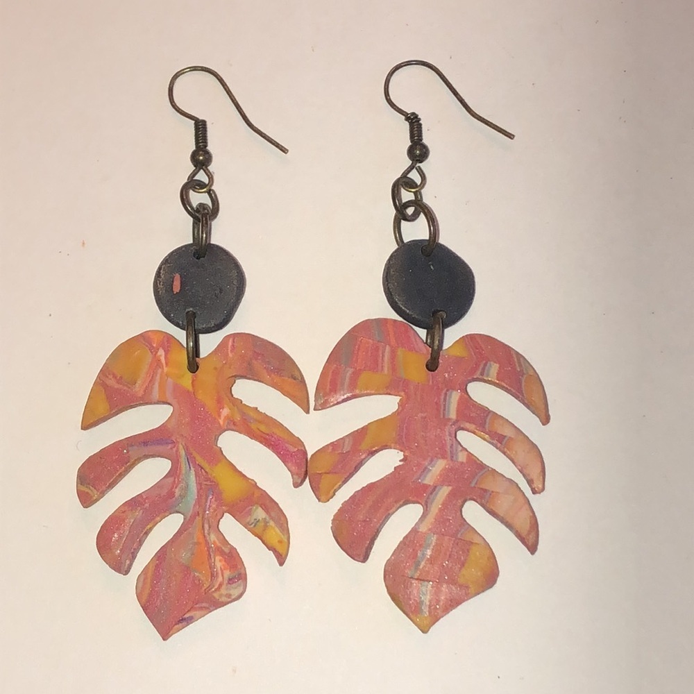 Colorful Boho Clay Leaf Earrings - Picture 4 of 4